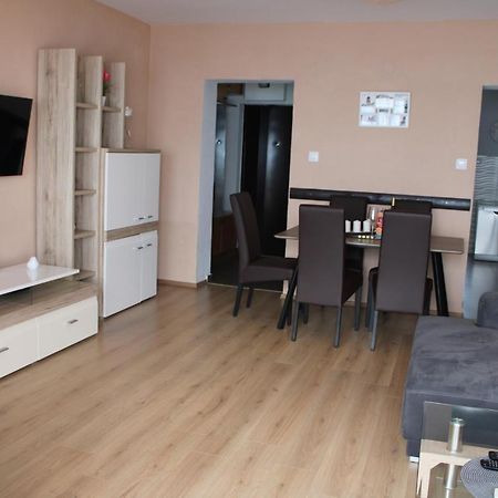 Apartman Lovro ริเยกา ภายนอก รูปภาพ