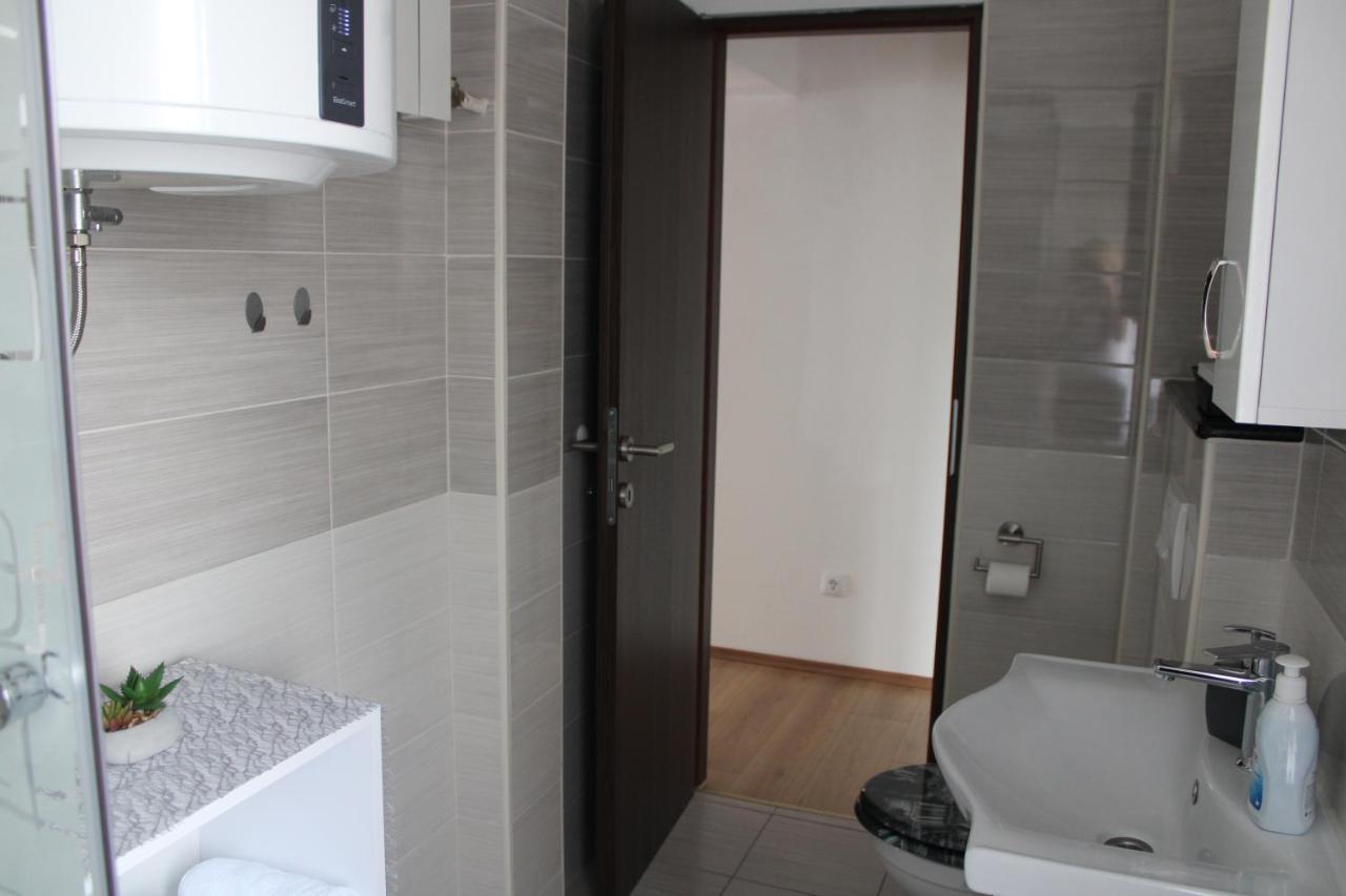 Apartman Lovro ริเยกา ภายนอก รูปภาพ